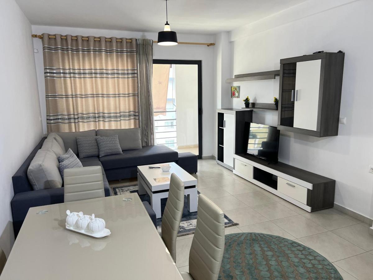 Marinela Apartment Tirana Eksteriør billede