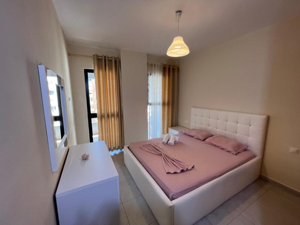 Marinela Apartment Tirana Eksteriør billede